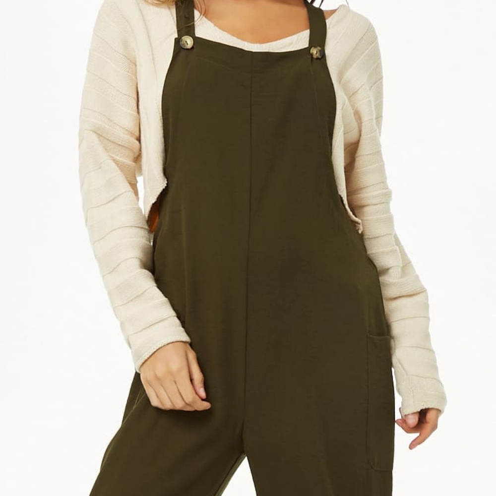 Cropped loose fit jumpsuit